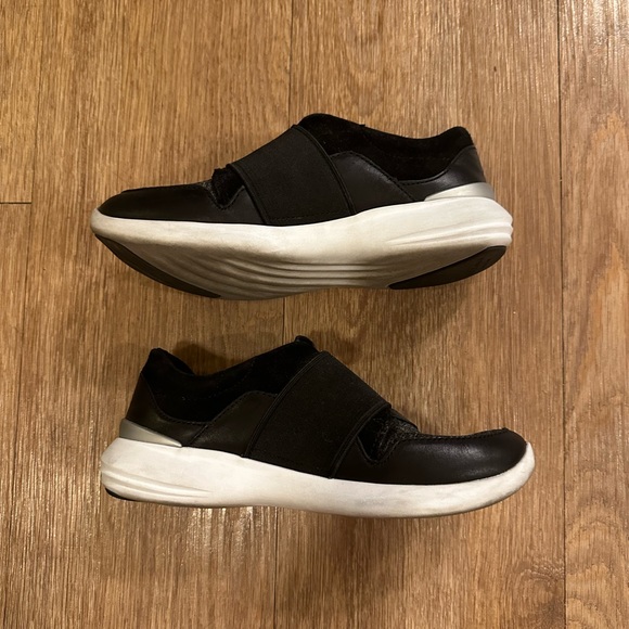 Cole Haan Slip On Sneakers - Picture 2 of 7